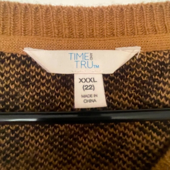 Time And Tru Womens Sweater Dress Leopard Print - Picture 3 of 4